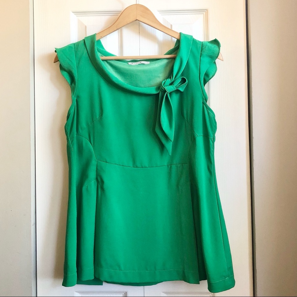 Green Peplum Blouse Bow Collar Boutique Dressy Top